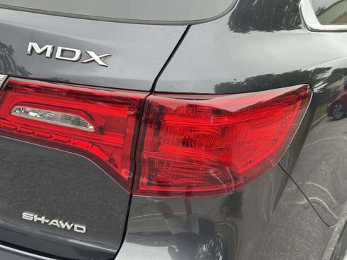 Used 2019 Acura MDX w/ Technology & Entertainment AWD/4WD image 12