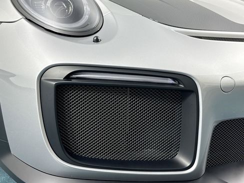 Used 2018 Porsche 911 GT2 RS RWD image 76