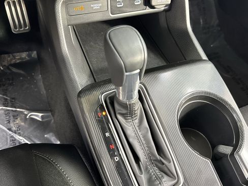 Used 2025 Honda Civic Sport image 26