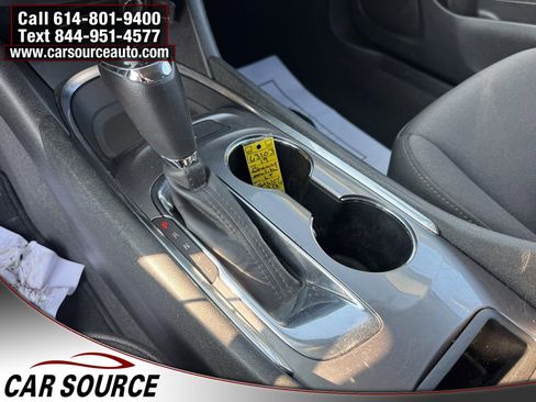 Used 2019 Chevrolet Malibu LT image 11