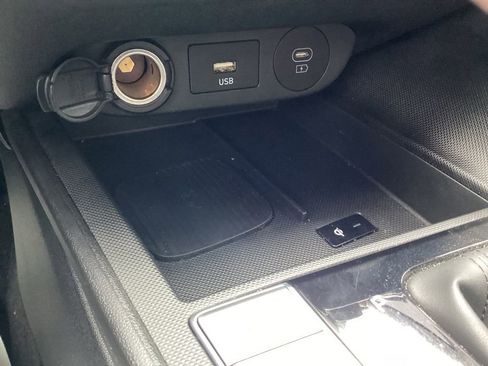 Used 2025 Hyundai Elantra SEL FWD image 24