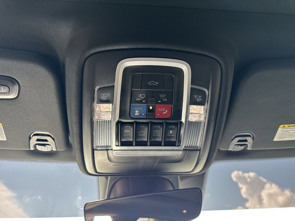 Used 2022 RAM 1500 Rebel w/ Rebel Level B Equipment Group AWD/4WD image 19