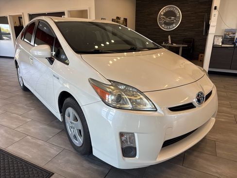Used 2011 Toyota Prius Two image 4