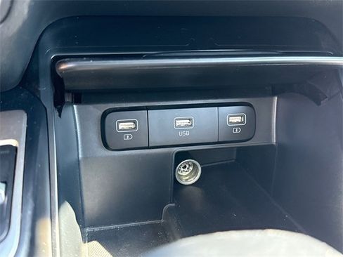 Used 2021 Kia Sorento S w/ Panoramic Sunroof Package image 25