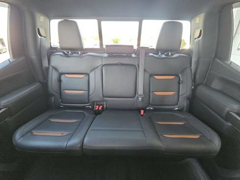 Used 2019 GMC Sierra 1500 AT4 w/ AT4 Premium Package AWD/4WD image 25