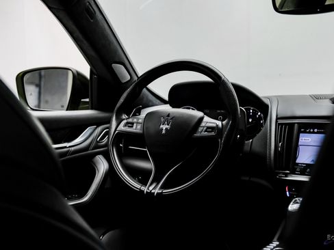 Used 2021 Maserati Levante S GranSport image 54