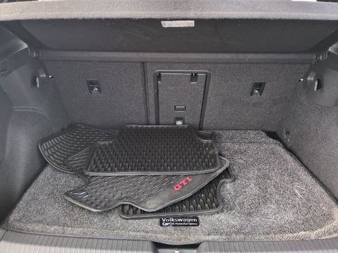 Used 2024 Volkswagen GTI Autobahn image 13