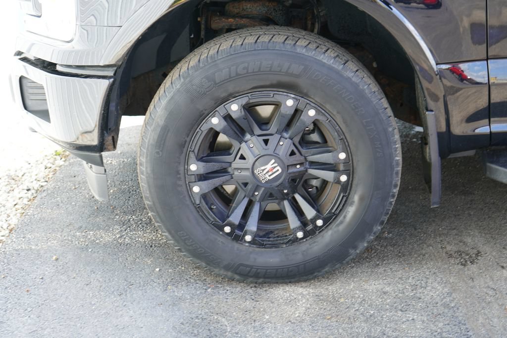 Used 2018 Ford F150 XLT w/ Equipment Group 302A Luxury AWD/4WD image 6