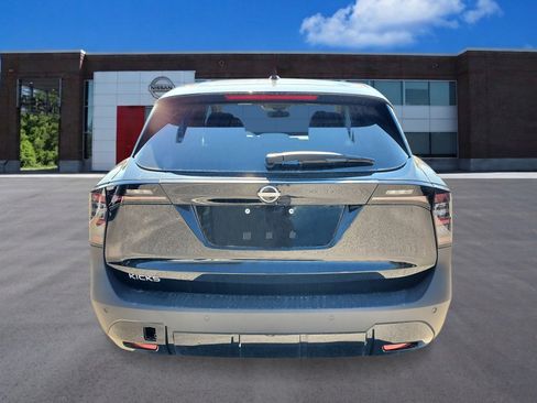 New 2026 Nissan Kicks SV FWD image 5