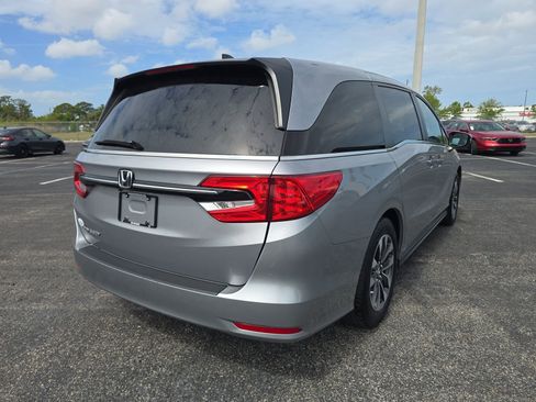 Used 2021 Honda Odyssey EX-L image 4