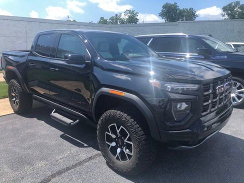 Used 2023 GMC Canyon AT4X AWD/4WD image 5