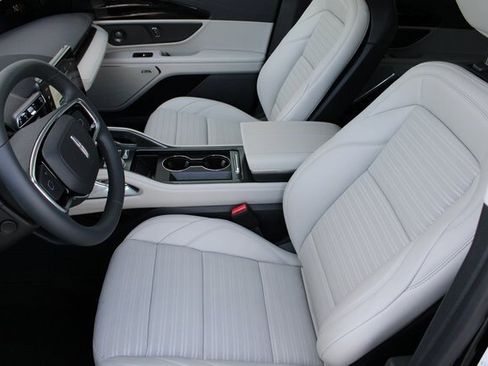 New 2026 Lincoln Nautilus Reserve w/ Jet Appearance Package image 39