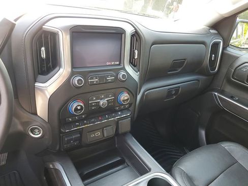 Used 2022 Chevrolet Silverado 1500 LTZ image 28