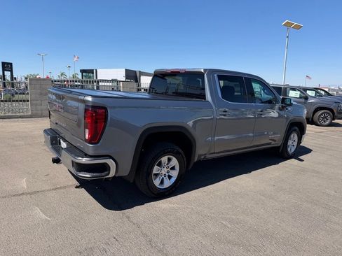 Used 2021 GMC Sierra 1500 SLE RWD image 6