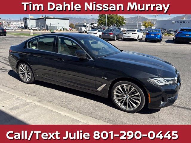 Used 2023 BMW 530e xDrive w/ Convenience Package AWD/4WD image 7