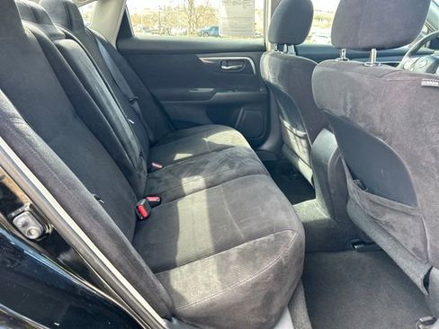 Used 2013 Nissan Altima 2.5 S FWD image 28