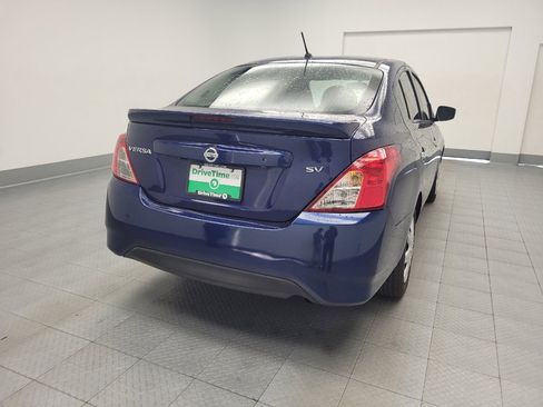 Used 2018 Nissan Versa SV FWD image 7