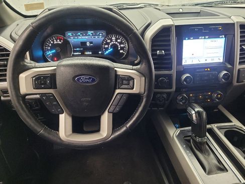Used 2018 Ford F150 Lariat w/ Equipment Group 502A Luxury RWD image 22