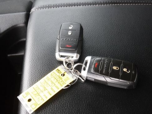 Used 2021 RAM 1500 Tradesman image 20