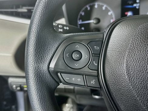 Used 2024 Toyota Corolla LE FWD image 16
