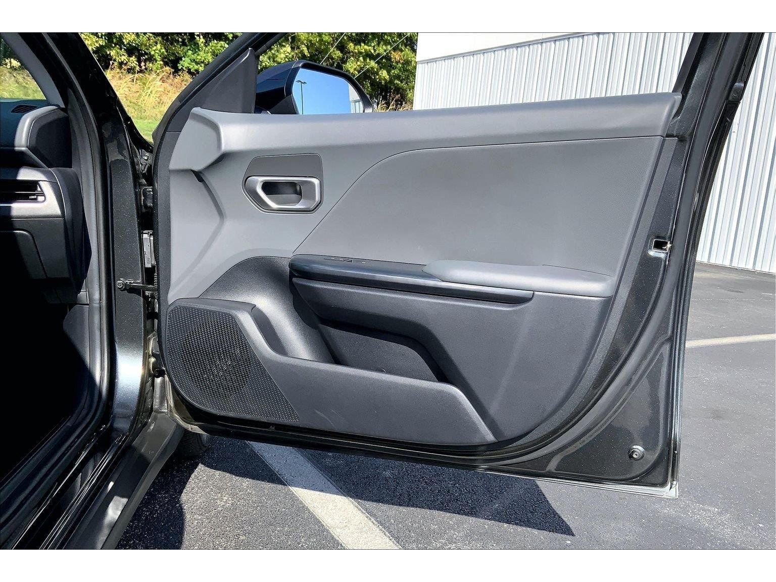 Used 2025 Kia K4 FWD image 21