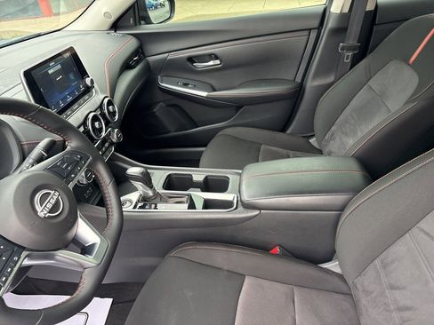 Used 2025 Nissan Sentra SR image 28