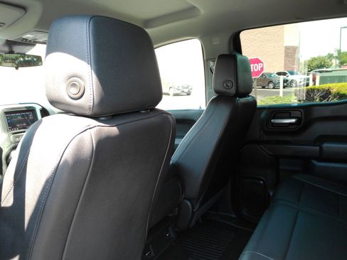 Certified 2024 GMC Sierra 1500 Pro AWD/4WD image 13