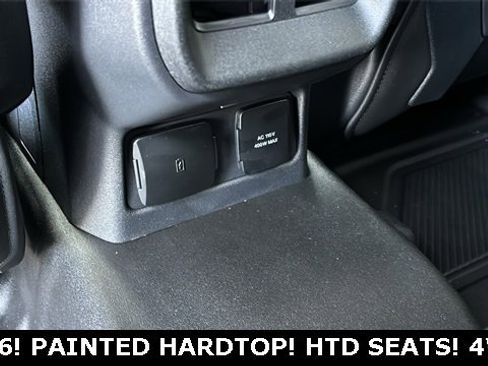 New 2025 Ford Bronco Badlands image 19