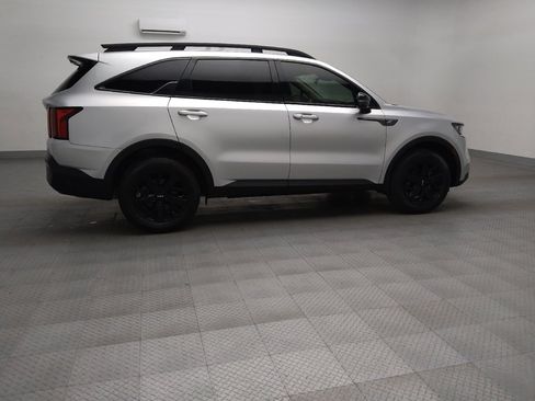 Used 2022 Kia Sorento S image 10
