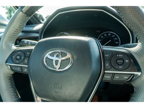 Used 2022 Toyota Avalon Limited w/ Advanced Safety Package FWD image 30