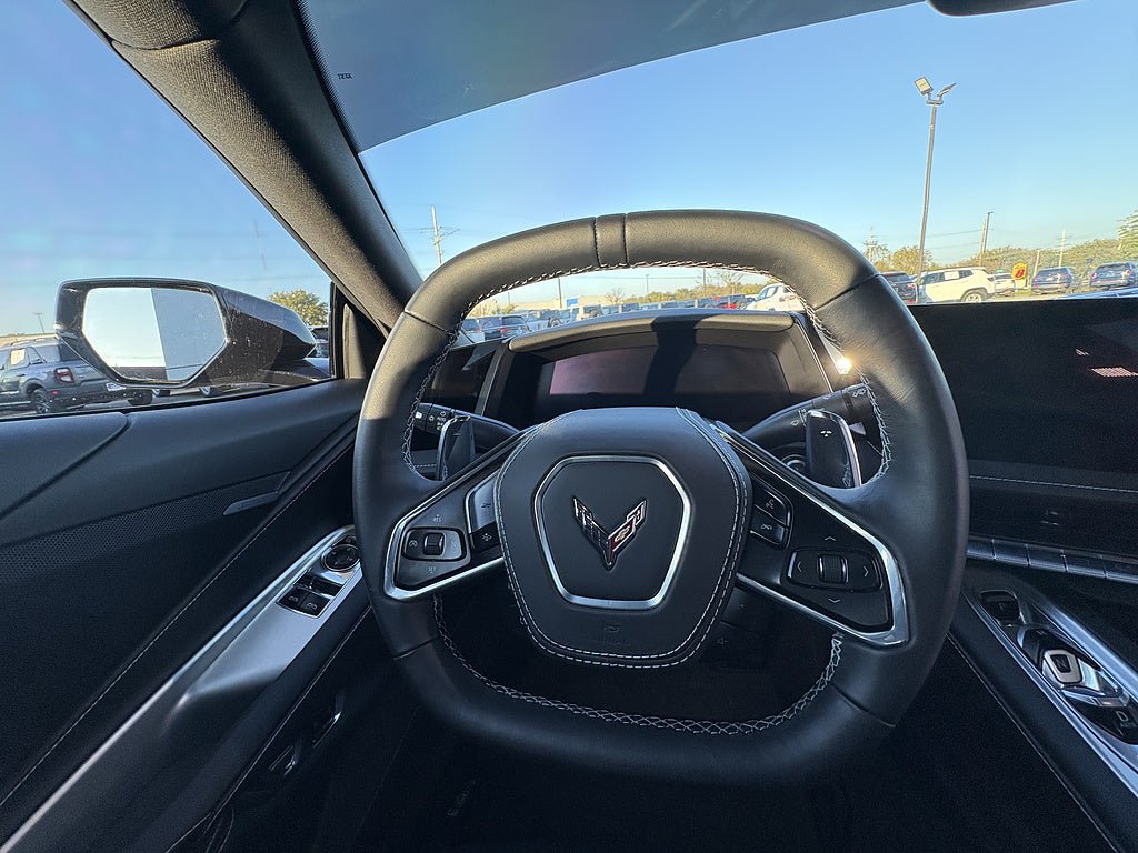 Used 2026 Chevrolet Corvette Stingray Coupe w/ 1LT RWD image 15