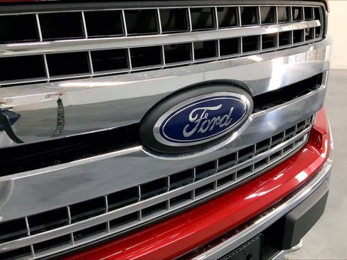 Used 2020 Ford F150 XLT w/ Equipment Group 302A Luxury image 26