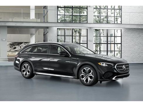 New 2025 Mercedes-Benz E 450 4MATIC All-Terrain Wagon image 12