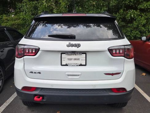 Used 2024 Jeep Compass Trailhawk AWD/4WD image 4
