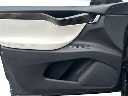 Used 2020 Tesla Model X Performance image 20