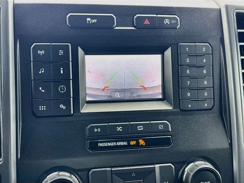 Used 2018 Ford F150 XLT AWD/4WD image 10