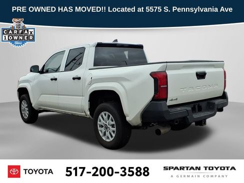 Used 2025 Toyota Tacoma SR image 9