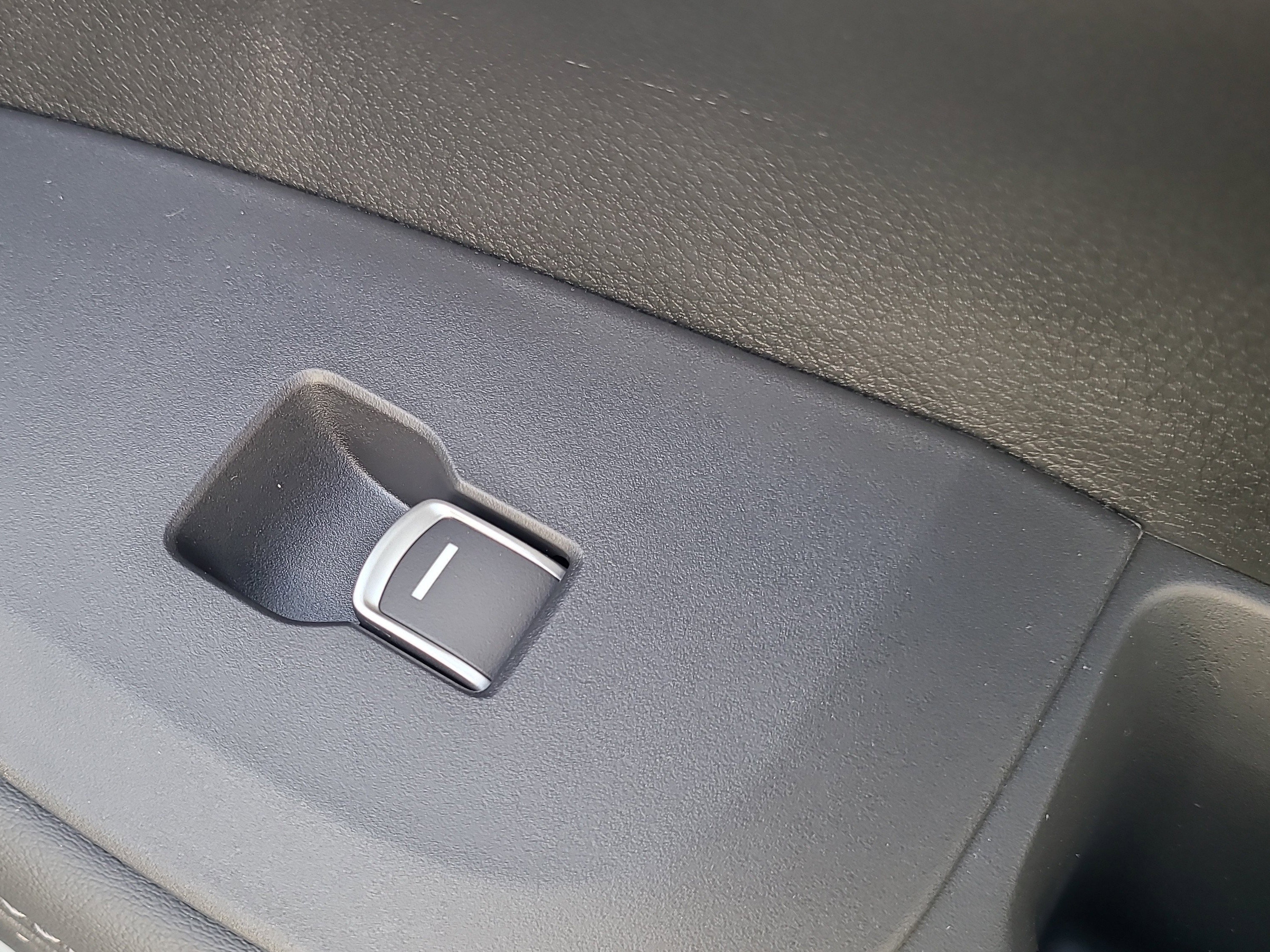 New 2027 Honda HR-V EX-L image 17