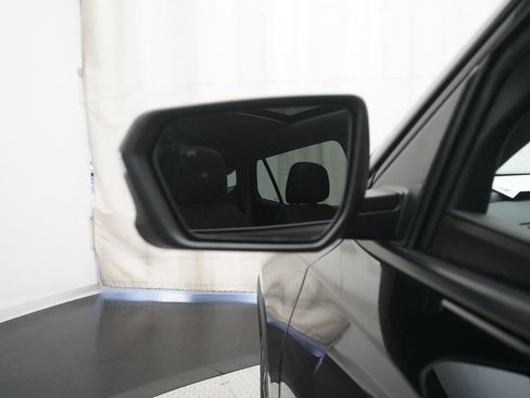 Used 2022 GMC Terrain SLE w/ Driver Convenience Package image 25