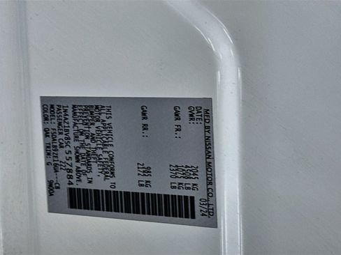 Used 2025 Nissan Leaf S FWD image 12