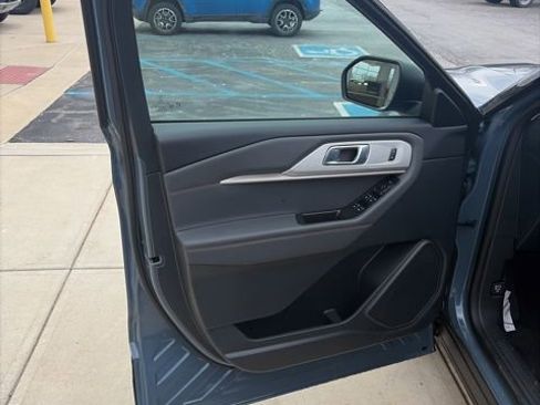 New 2026 Ford Explorer Active image 35