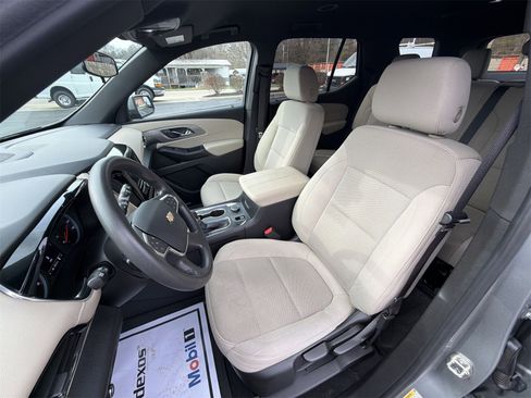 Used 2023 Chevrolet Traverse LS w/ Safety Package image 18