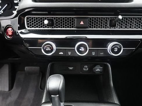 Certified 2023 Honda Civic LX image 27