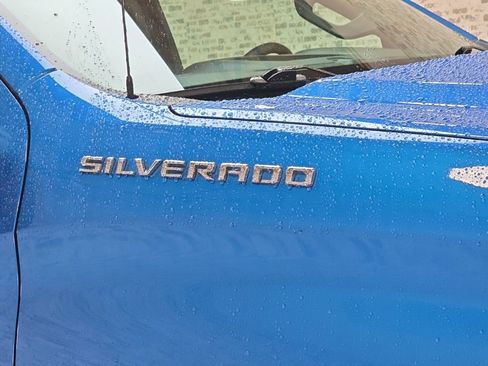 Used 2022 Chevrolet Silverado 1500 Custom image 9