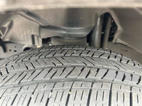 Certified 2023 Jeep Gladiator Sport image 10