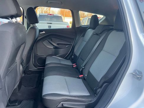 Used 2017 Ford Escape SE image 14