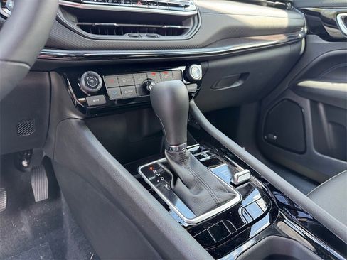 New 2025 Jeep Compass Limited w/ Sun & Sound Group image 24