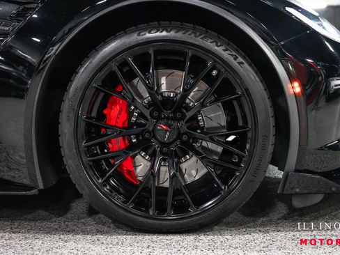 Used 2017 Chevrolet Corvette Z06 RWD image 12