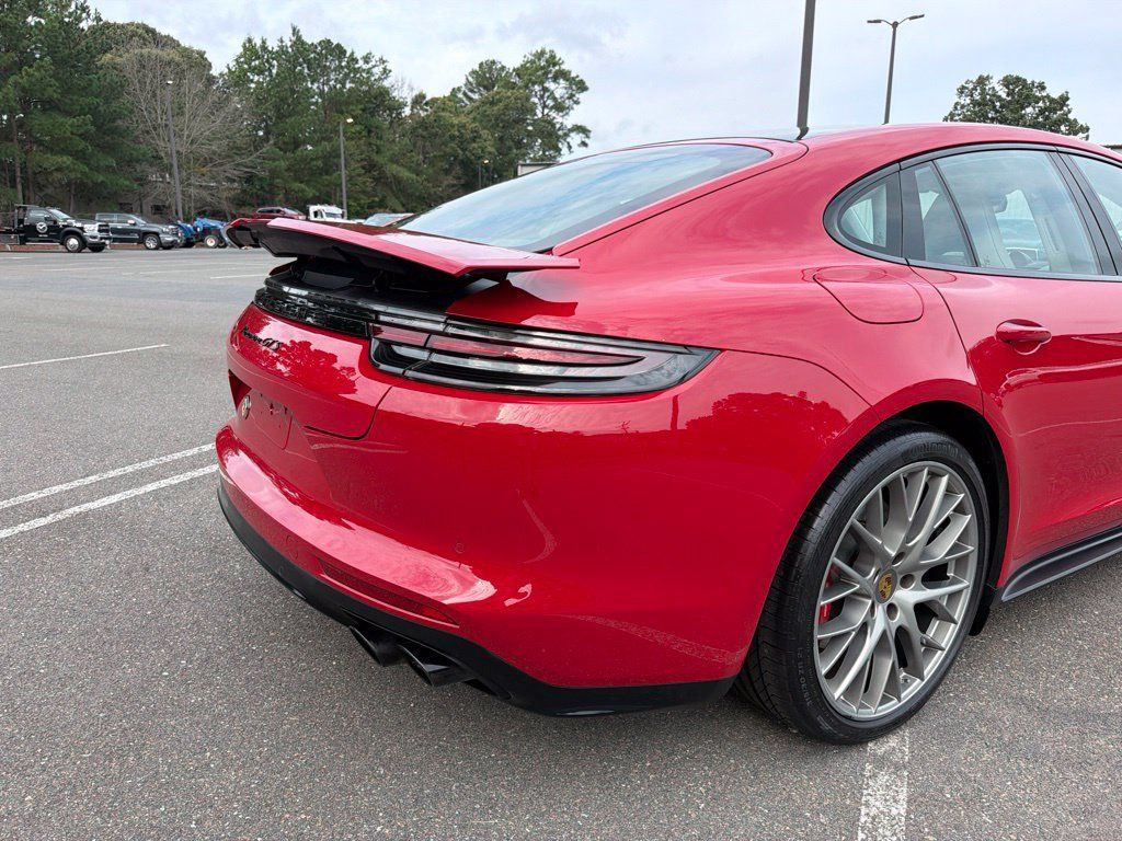 Used 2019 Porsche Panamera GTS AWD/4WD image 25