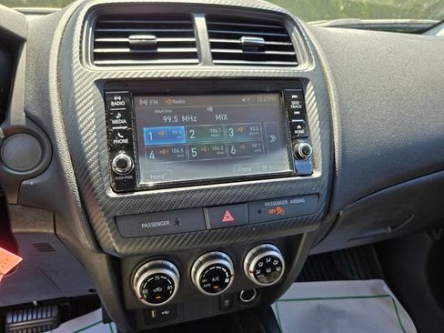 Used 2024 Mitsubishi Outlander Sport AWD image 25